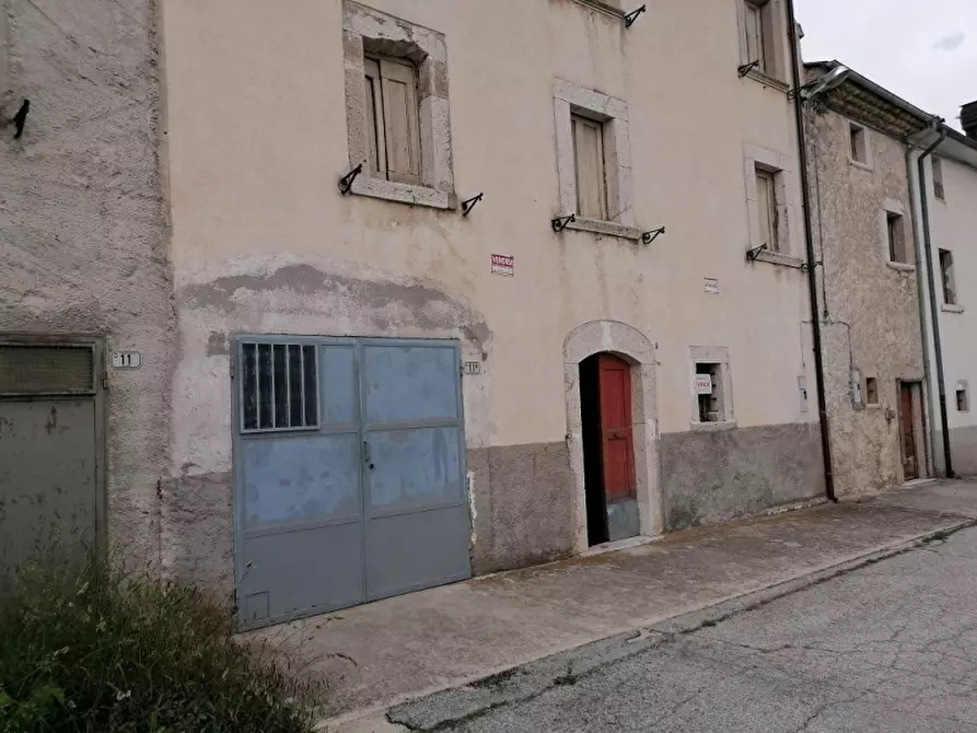 Immagine 3 di Casa indipendente in vendita  in VIA PITASSI a Ateleta