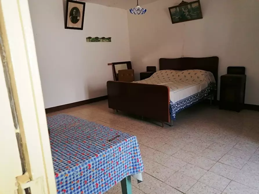 Immagine 8 di Porzione di casa in vendita  a Sessano Del Molise