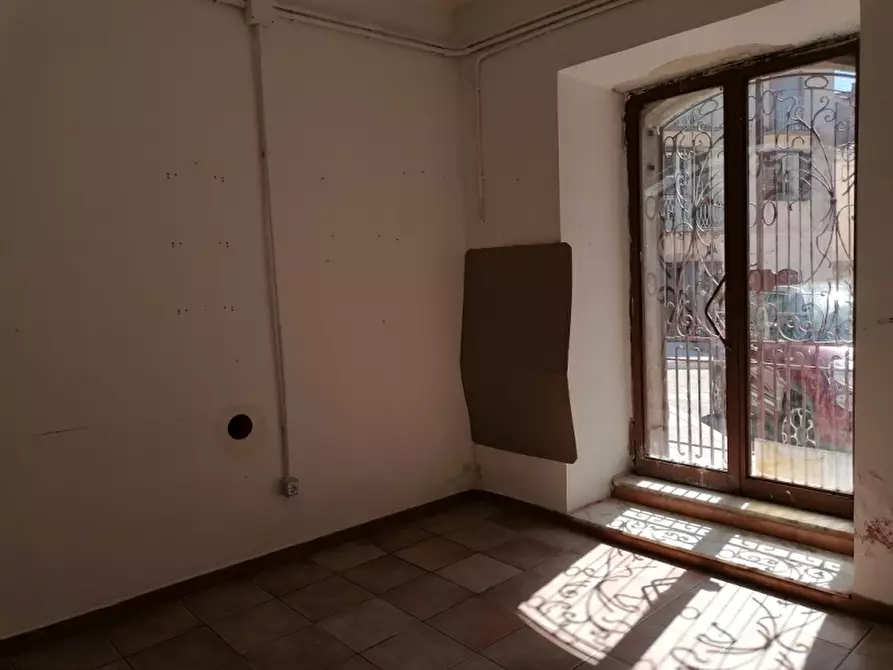 Immagine 8 di Locale commerciale in vendita  a Fornelli