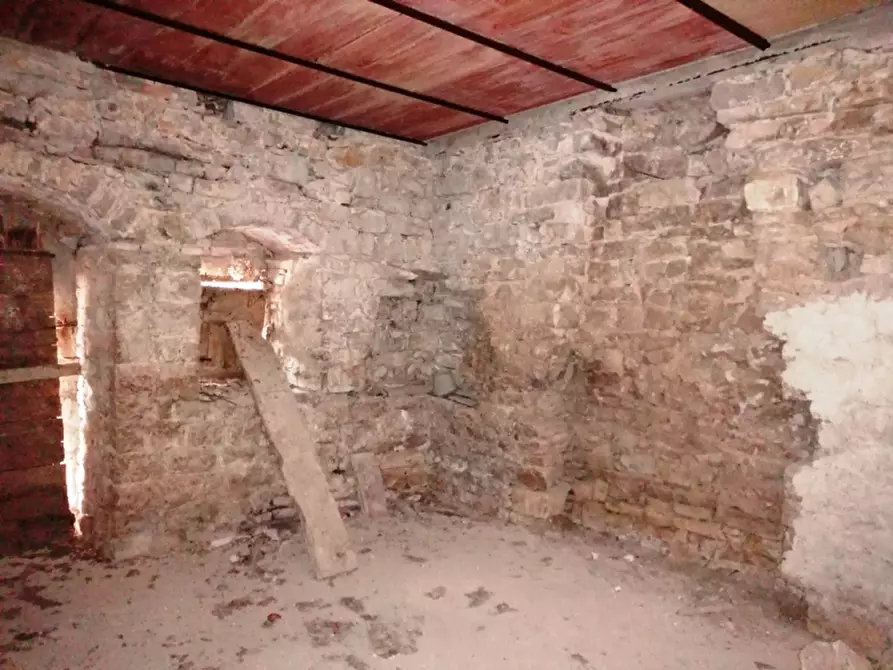 Immagine 9 di Casa indipendente in vendita  in Via Pescocupo a Sessano Del Molise