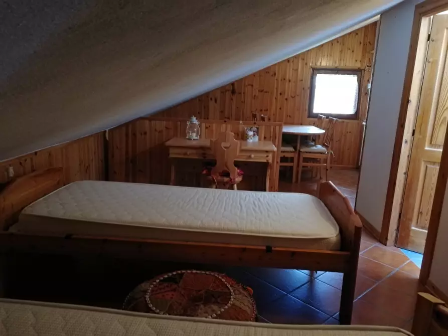 Immagine 7 di Mansarda in vendita  a Saint-Vincent