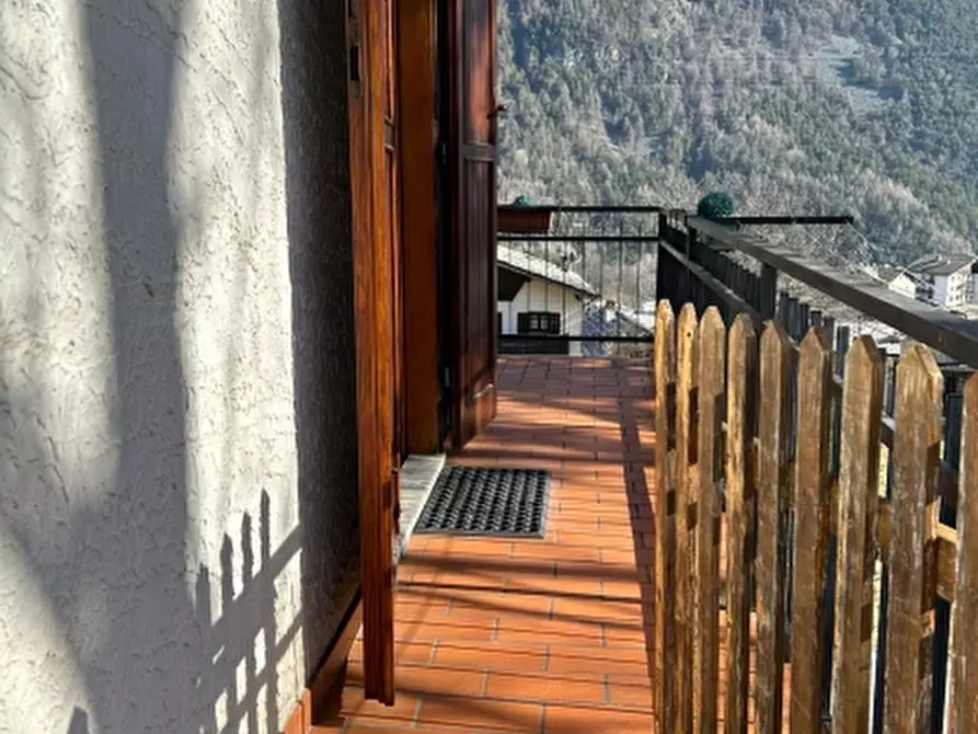 Immagine 8 di Villa in vendita  a Challand-Saint-Anselme