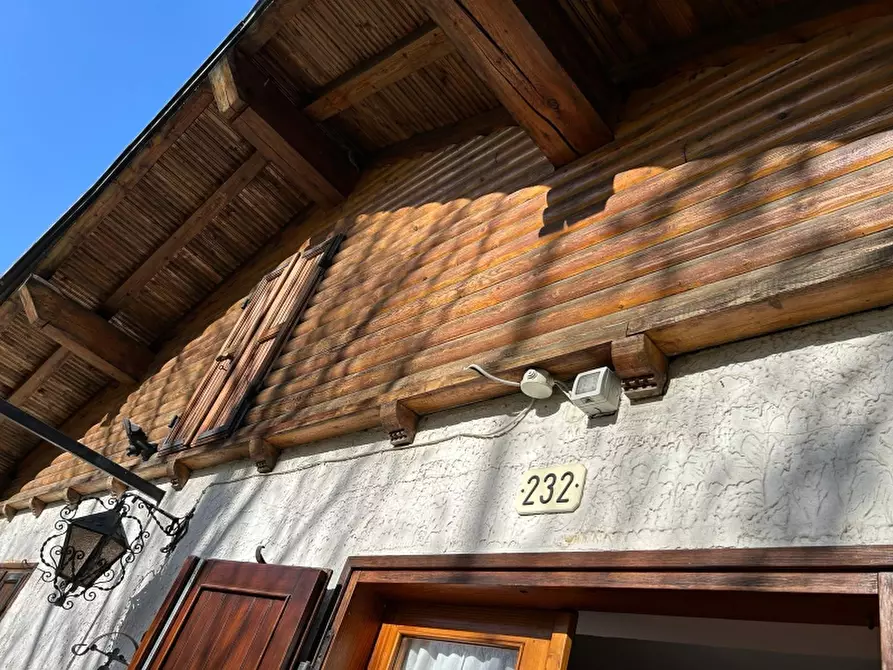 Immagine 5 di Villa in vendita  a Challand-Saint-Anselme