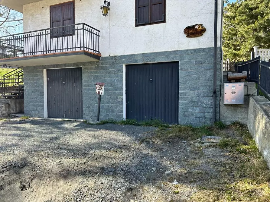 Immagine 27 di Villa in vendita  a Challand-Saint-Anselme