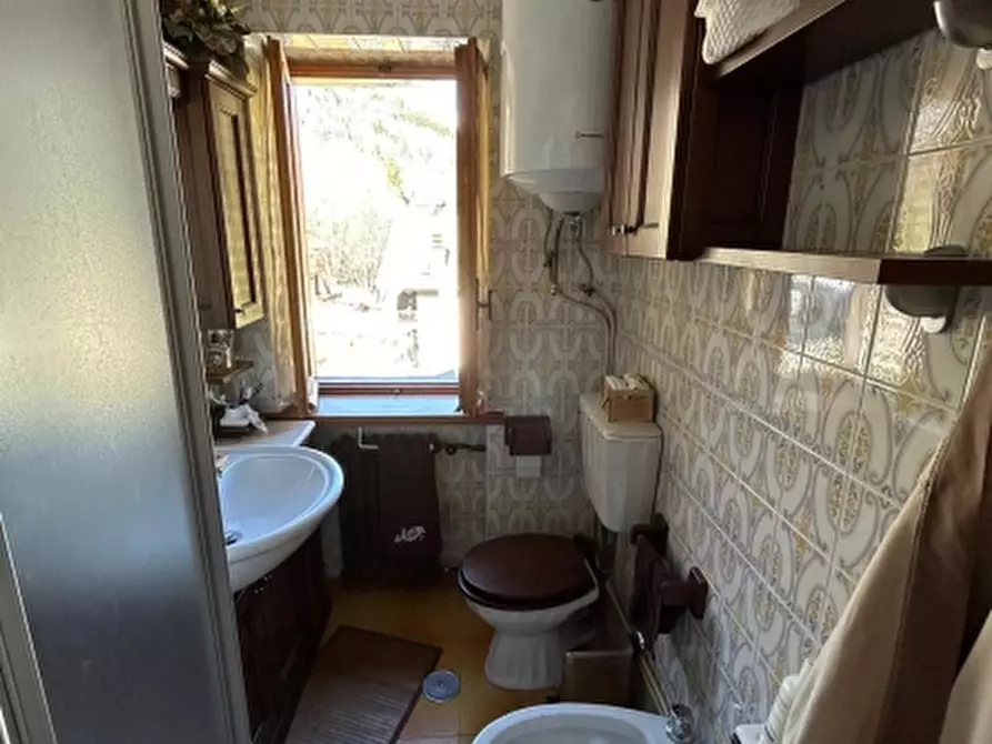 Immagine 21 di Villa in vendita  a Challand-Saint-Anselme