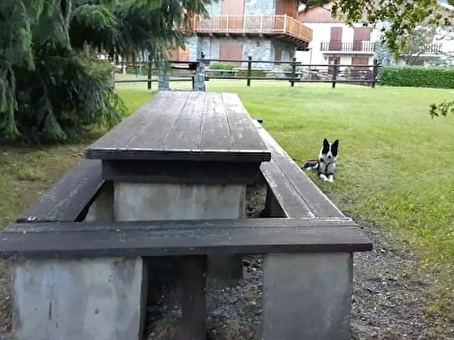 Immagine 2 di Appartamento in affitto  a Challand-Saint-Anselme