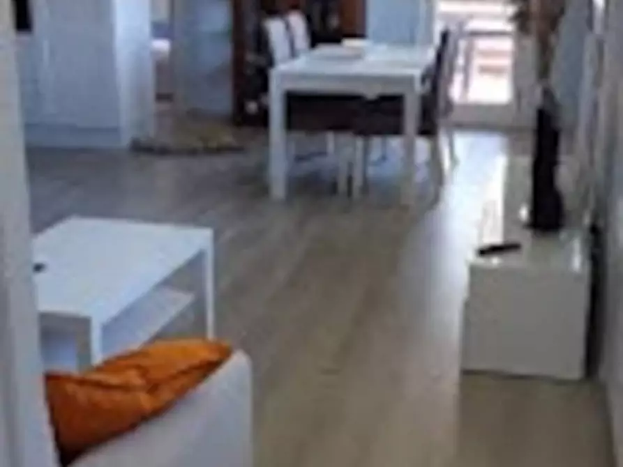 Immagine 13 di Appartamento in affitto  a Challand-Saint-Anselme