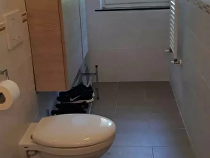 Immagine 6 di Appartamento in affitto  a Challand-Saint-Anselme