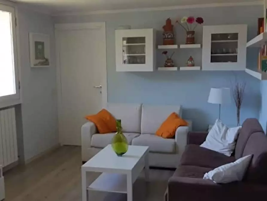 Immagine 8 di Appartamento in affitto  a Challand-Saint-Anselme