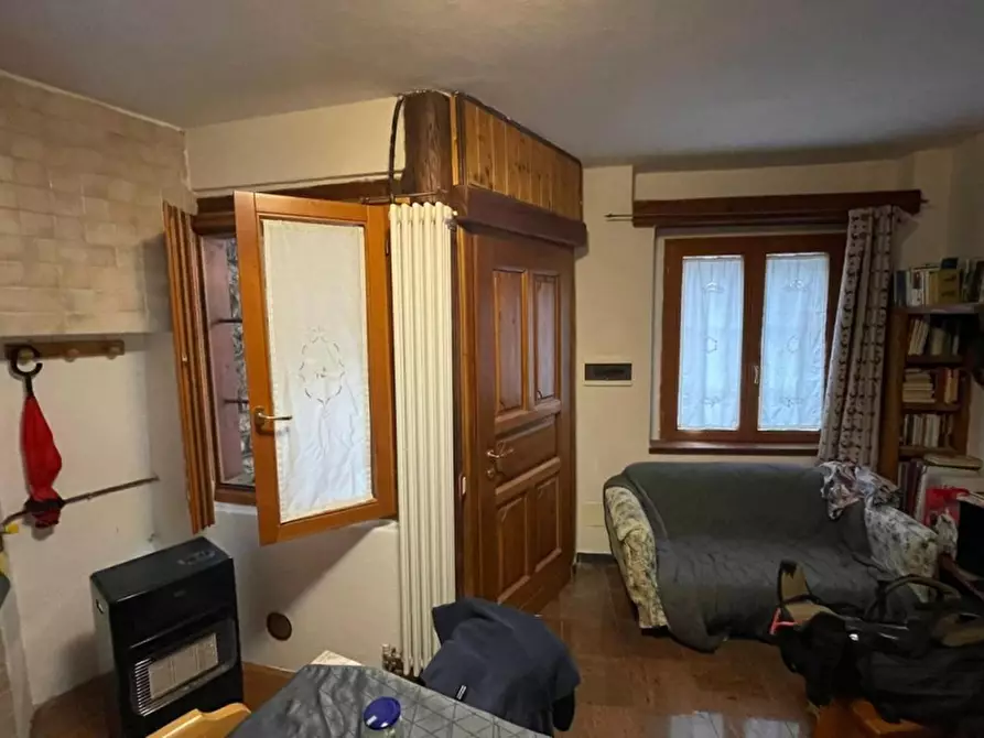 Immagine 12 di Appartamento in vendita  a Verres