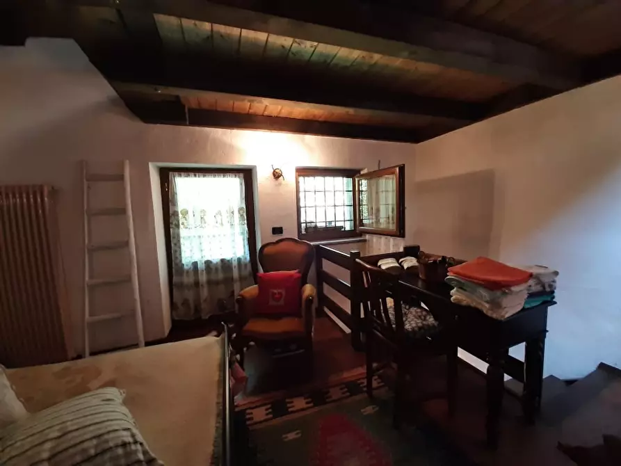 Immagine 4 di Casa semindipendente in vendita  in Localita Mae a Challand-Saint-Anselme