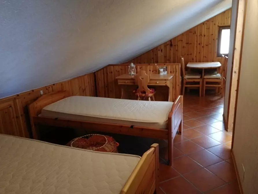 Immagine 6 di Mansarda in vendita  a Saint-Vincent