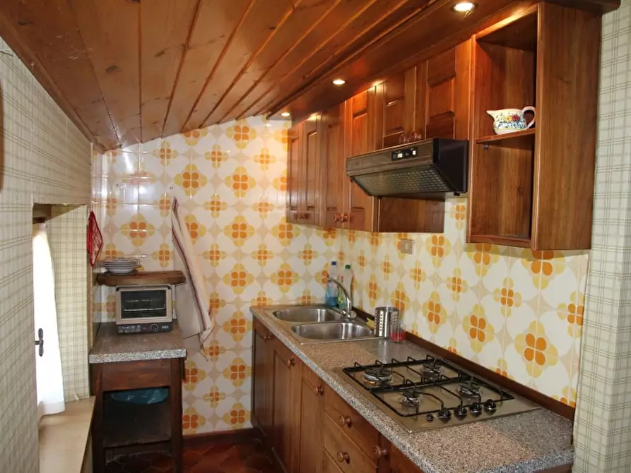 Immagine 6 di Mansarda in affitto  in LOC VILLA a Challand-Saint-Victor