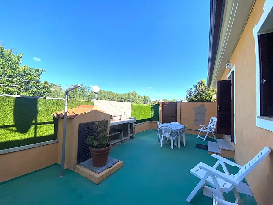 Immagine 16 di Casa vacanze in affitto  in Via del Tirreno 49 a San Teodoro