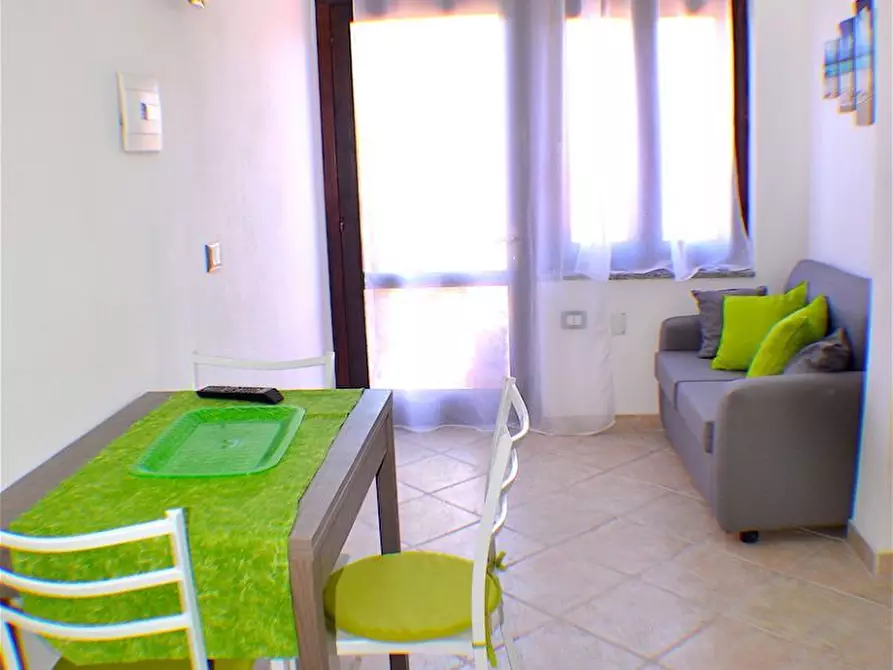 Immagine 11 di Casa vacanze in affitto  in via monti 22 a San Teodoro