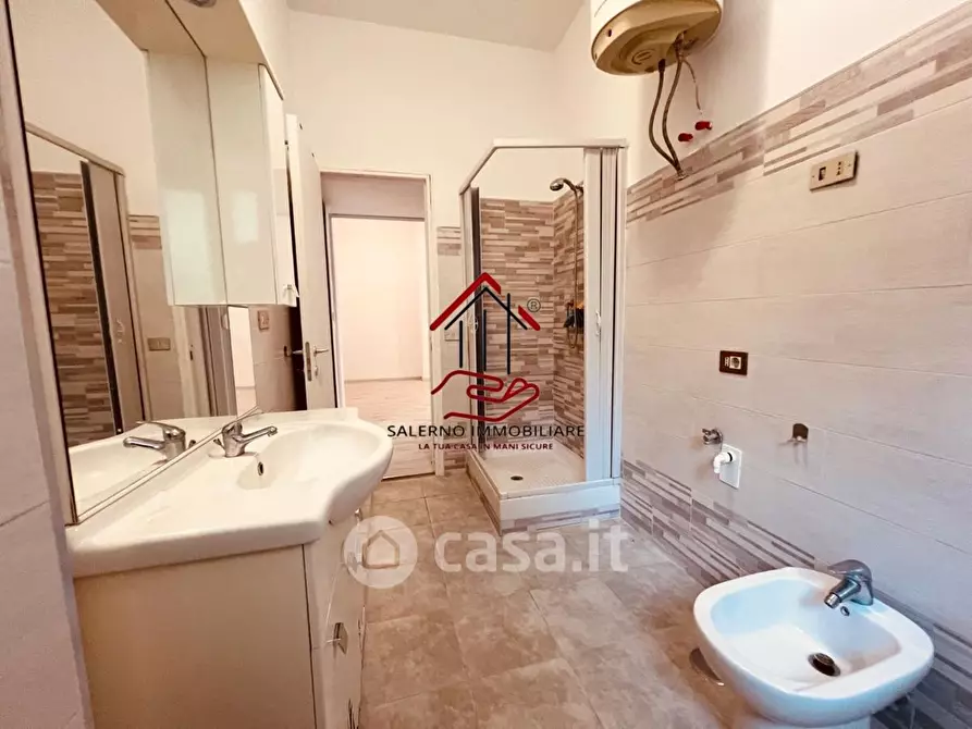 Immagine 14 di Appartamento in vendita  in Piazzale della Posta a Roma