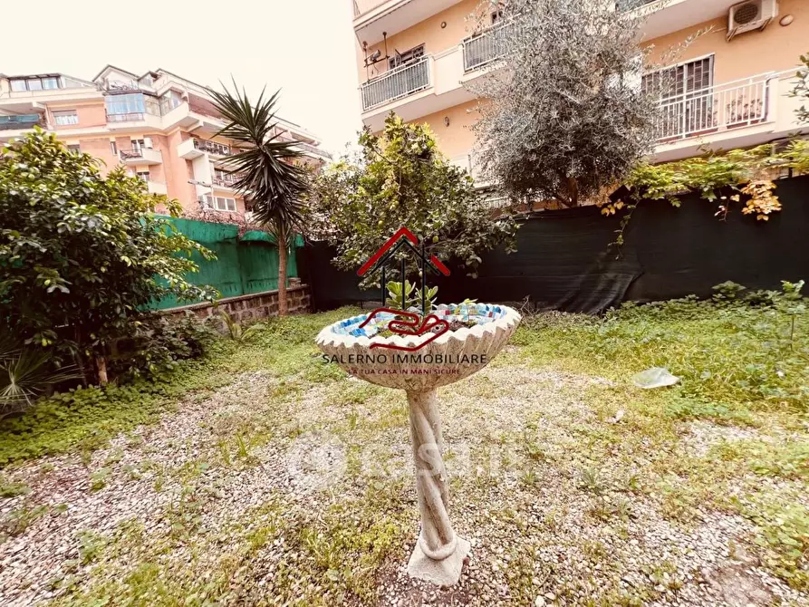 Immagine 3 di Appartamento in vendita  in Piazzale della Posta a Roma