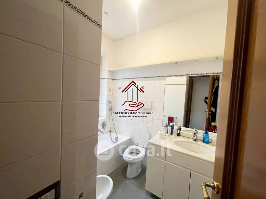 Immagine 12 di Appartamento in vendita  in Via Barnaba Tortolini a Roma