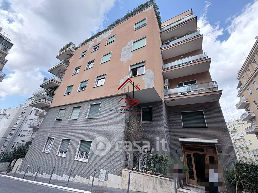 Immagine 27 di Appartamento in vendita  in Via Barnaba Tortolini a Roma