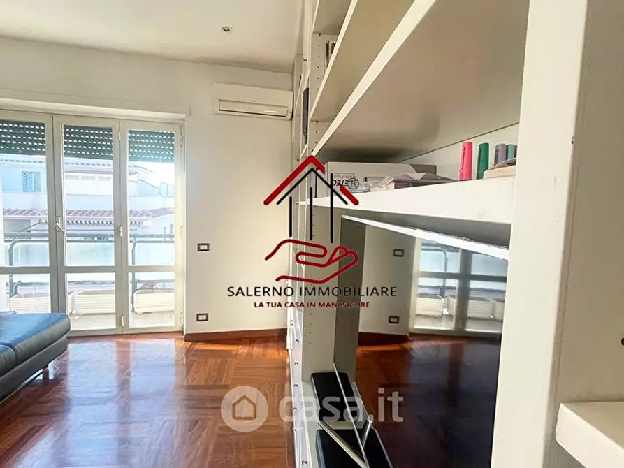 Immagine 4 di Appartamento in vendita  in Via Barnaba Tortolini a Roma