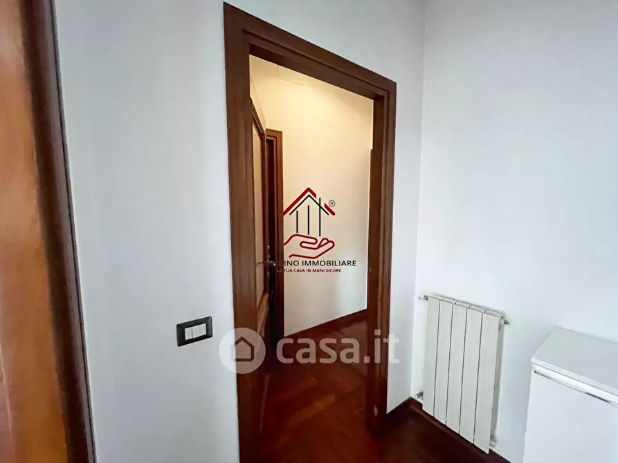 Immagine 5 di Appartamento in vendita  in Via Barnaba Tortolini a Roma