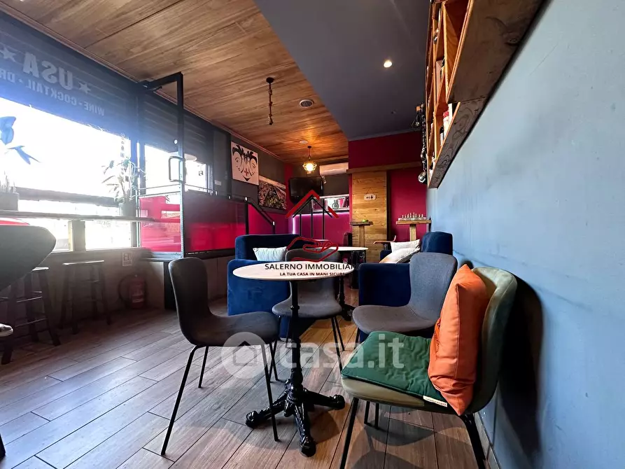 Immagine 18 di Attività commerciale in vendita  in Via della Magliana a Roma