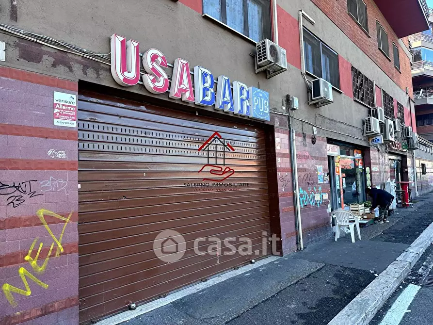 Immagine 20 di Attività commerciale in vendita  in Via della Magliana a Roma