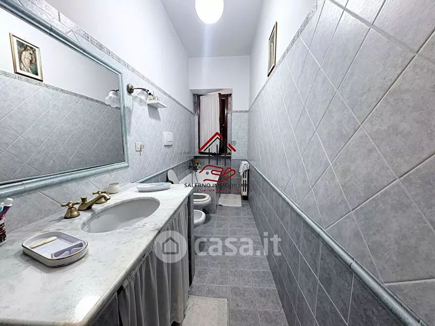 Immagine 17 di Appartamento in vendita  in Via di Valle Muricana a Roma