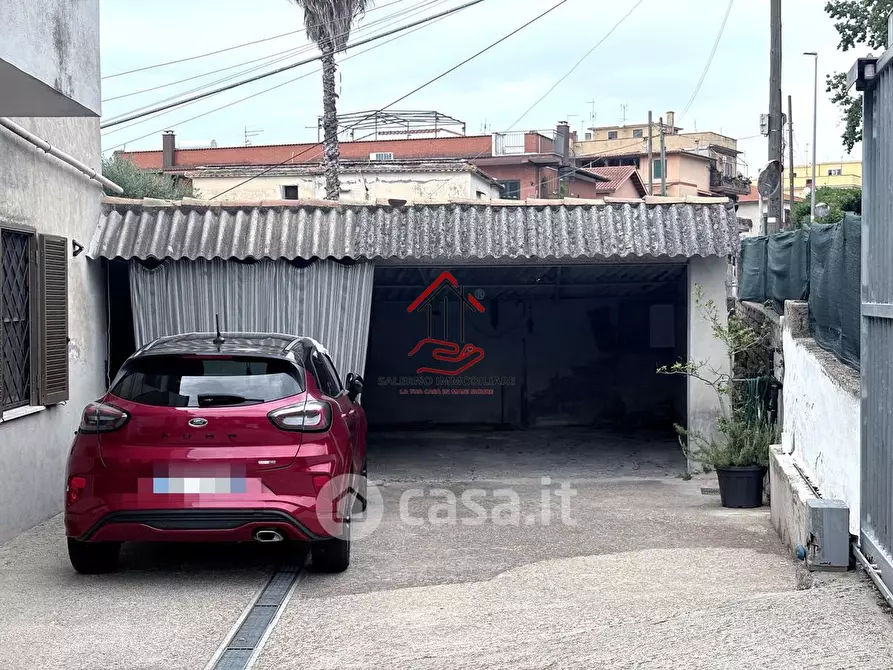 Immagine 20 di Appartamento in vendita  in Via di Valle Muricana a Roma