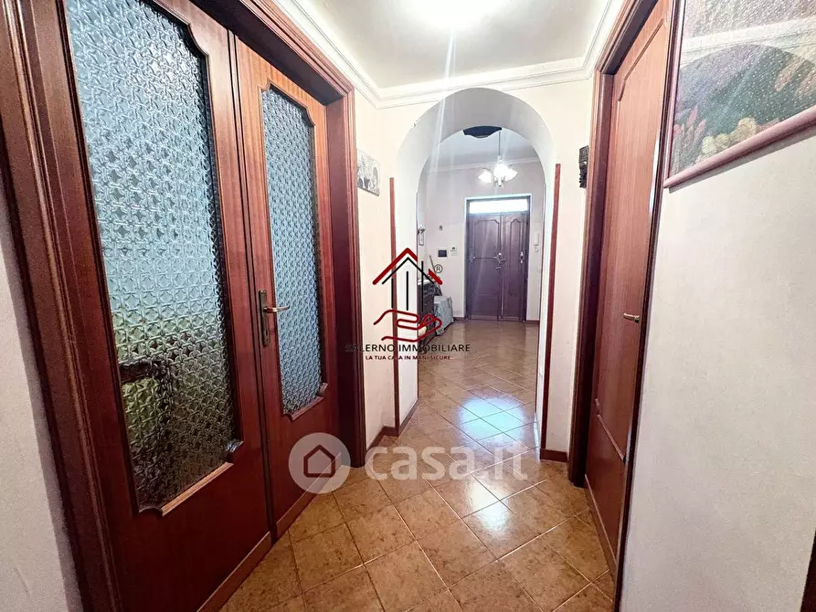 Immagine 9 di Appartamento in vendita  in Via di Valle Muricana a Roma