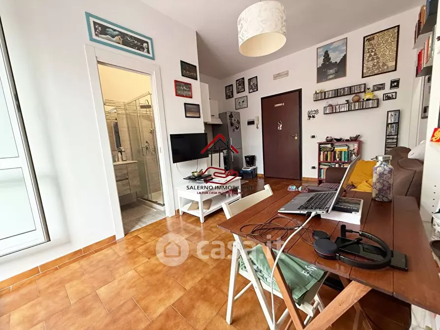 Immagine 4 di Appartamento in vendita  in Via Viggiù a Roma