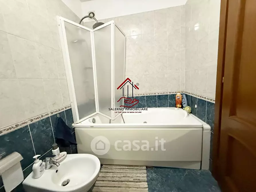 Immagine 13 di Appartamento in vendita  in Via Francesco Menzio a Roma