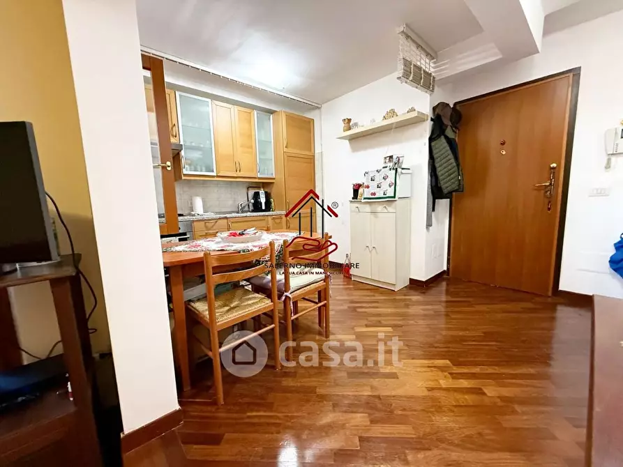 Immagine 2 di Appartamento in vendita  in Via Francesco Menzio a Roma