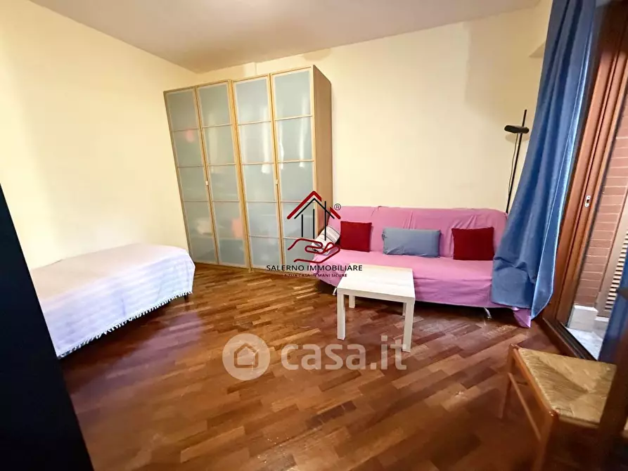 Immagine 5 di Appartamento in vendita  in Via Francesco Menzio a Roma