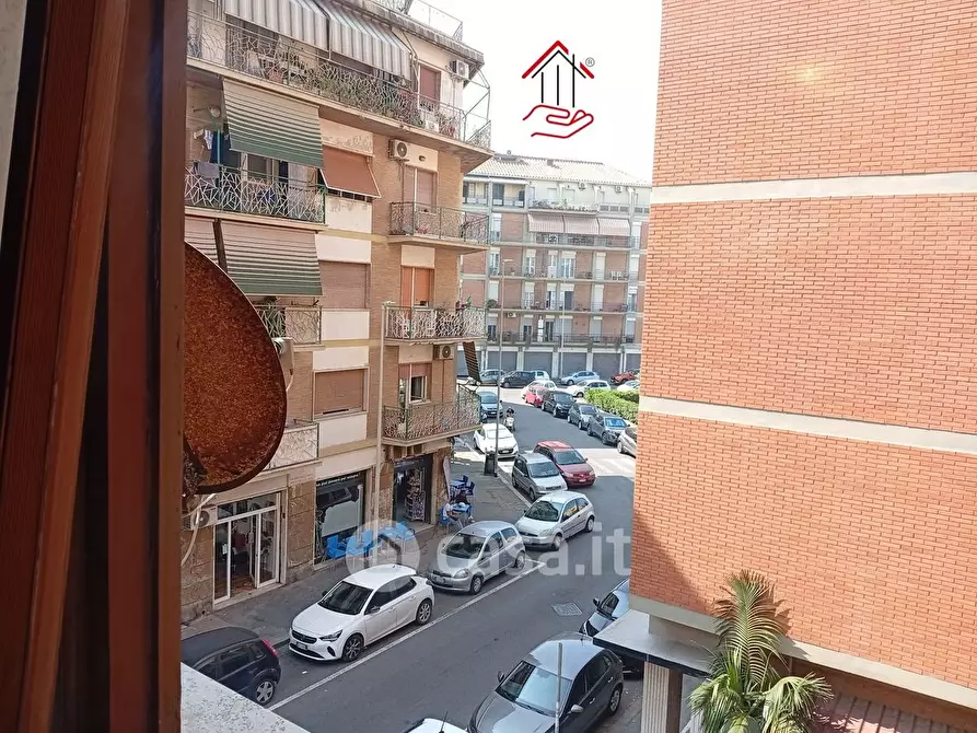 Immagine 9 di Appartamento in vendita  in Via delle Nereidi 36 a Roma