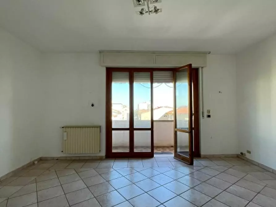 Immagine 17 di Appartamento in vendita  a Livorno