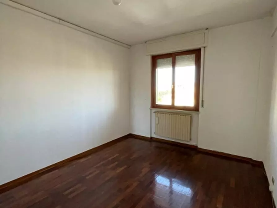 Immagine 25 di Appartamento in vendita  a Livorno