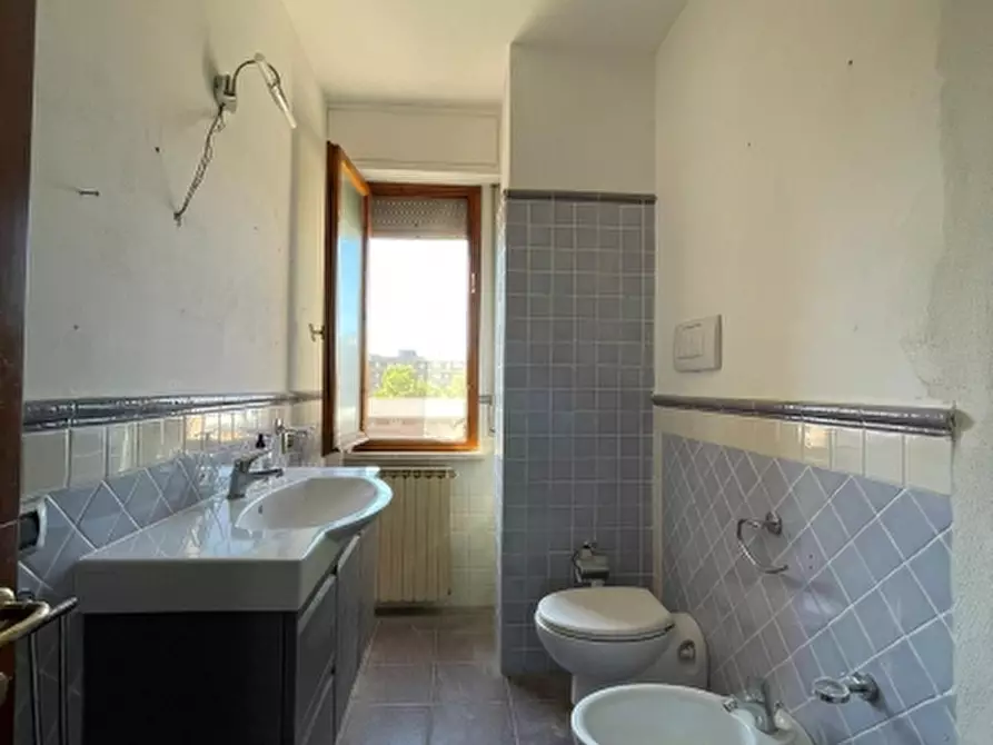 Immagine 29 di Appartamento in vendita  a Livorno