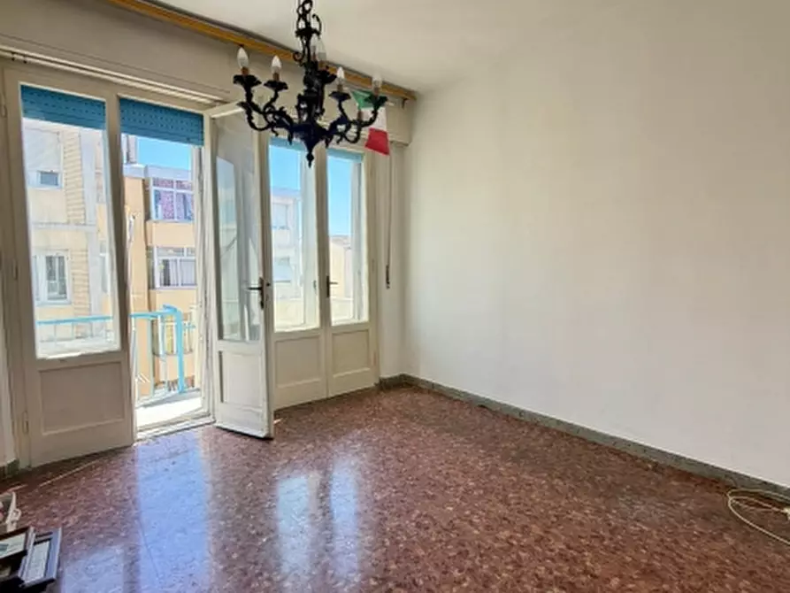 Immagine 22 di Appartamento in vendita  a Livorno