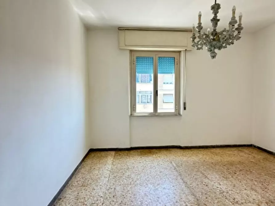 Immagine 23 di Appartamento in vendita  a Livorno