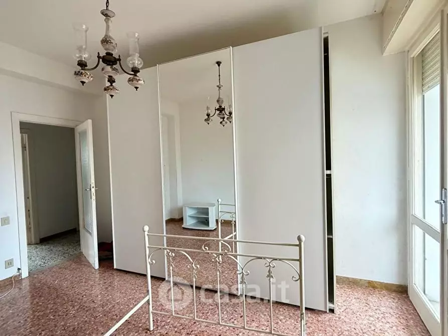 Immagine 15 di Appartamento in vendita  in Via Caduti del Lavoro a Livorno