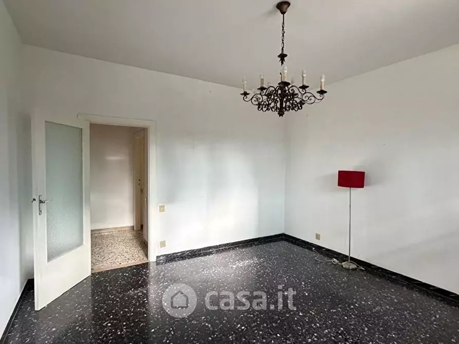 Immagine 25 di Appartamento in vendita  in Via Caduti del Lavoro a Livorno
