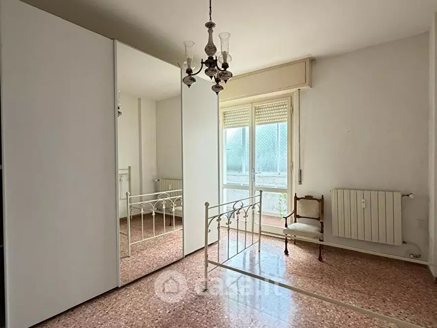 Immagine 9 di Appartamento in vendita  in Via Caduti del Lavoro a Livorno