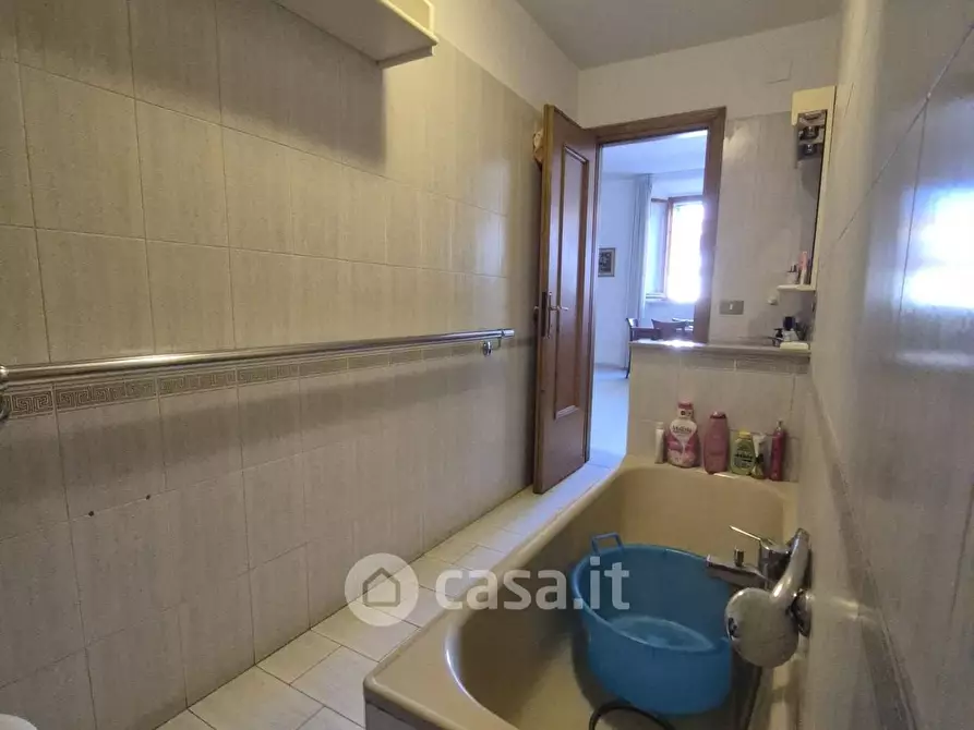 Immagine 5 di Appartamento in vendita  in Via di Salviano 503 a Livorno