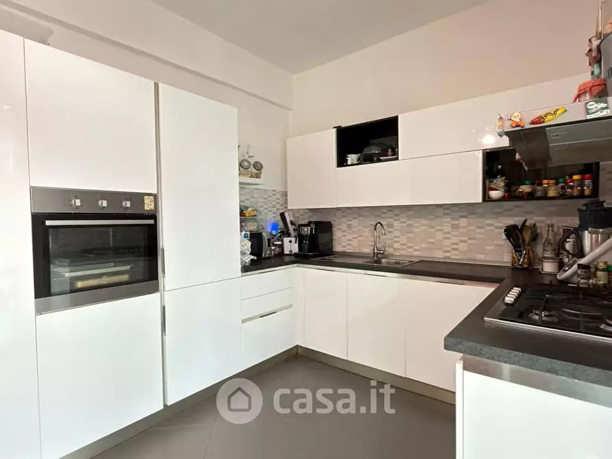 Immagine 32 di Appartamento in vendita  in Via Liguria a Livorno