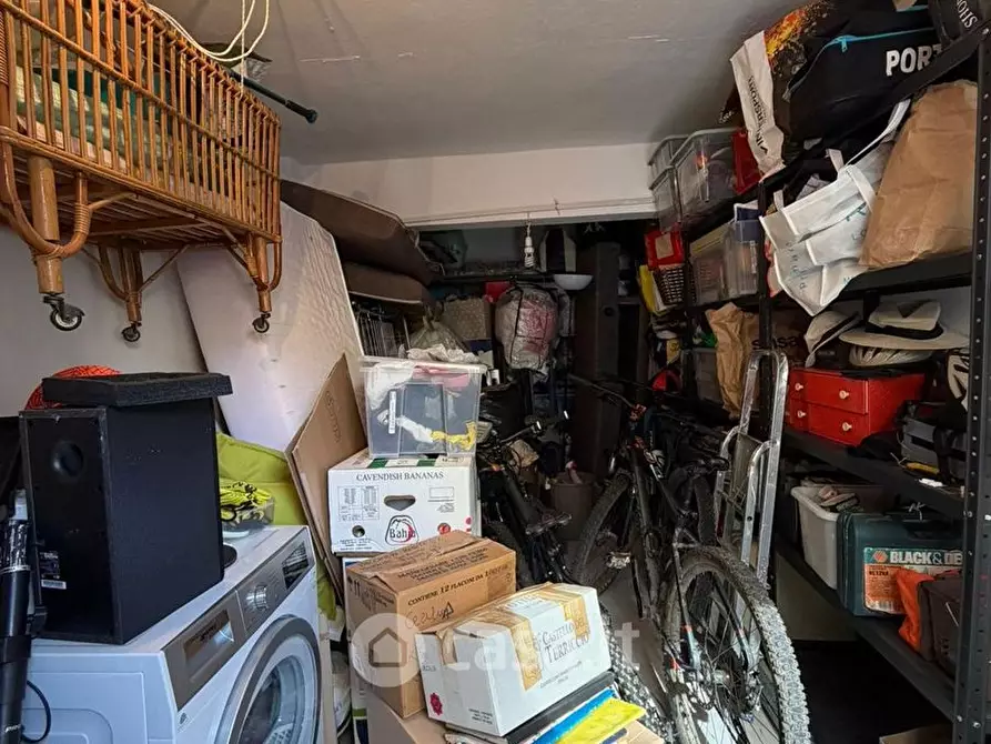 Immagine 4 di Appartamento in vendita  in Via Liguria a Livorno