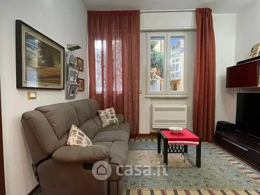 Immagine 3 di Appartamento in vendita  in Via Francesco Redi a Livorno