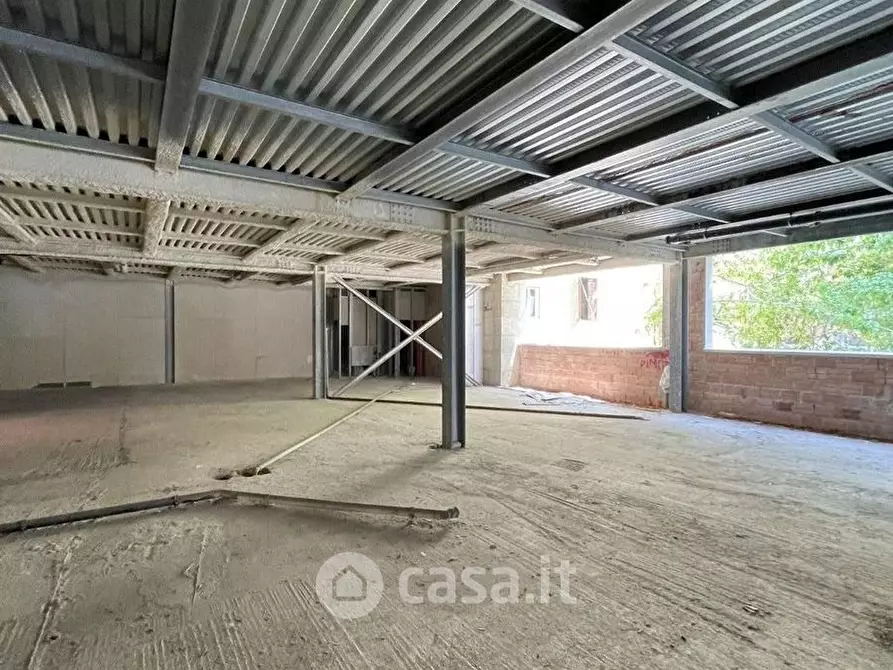 Immagine 7 di Ufficio in vendita  in Via Roma 25 a Livorno