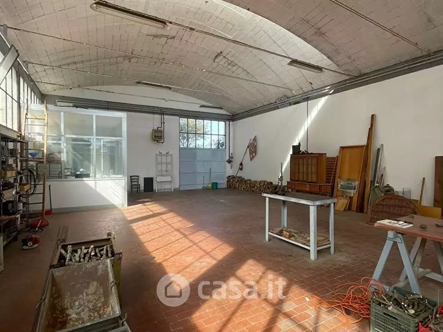 Immagine 17 di Capannone industriale in vendita  in Via Niccolò Paganini a Livorno