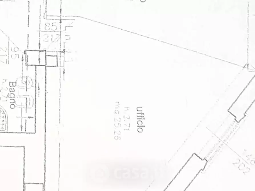 Immagine 15 di Ufficio in vendita  in Scali delle Barchette a Livorno